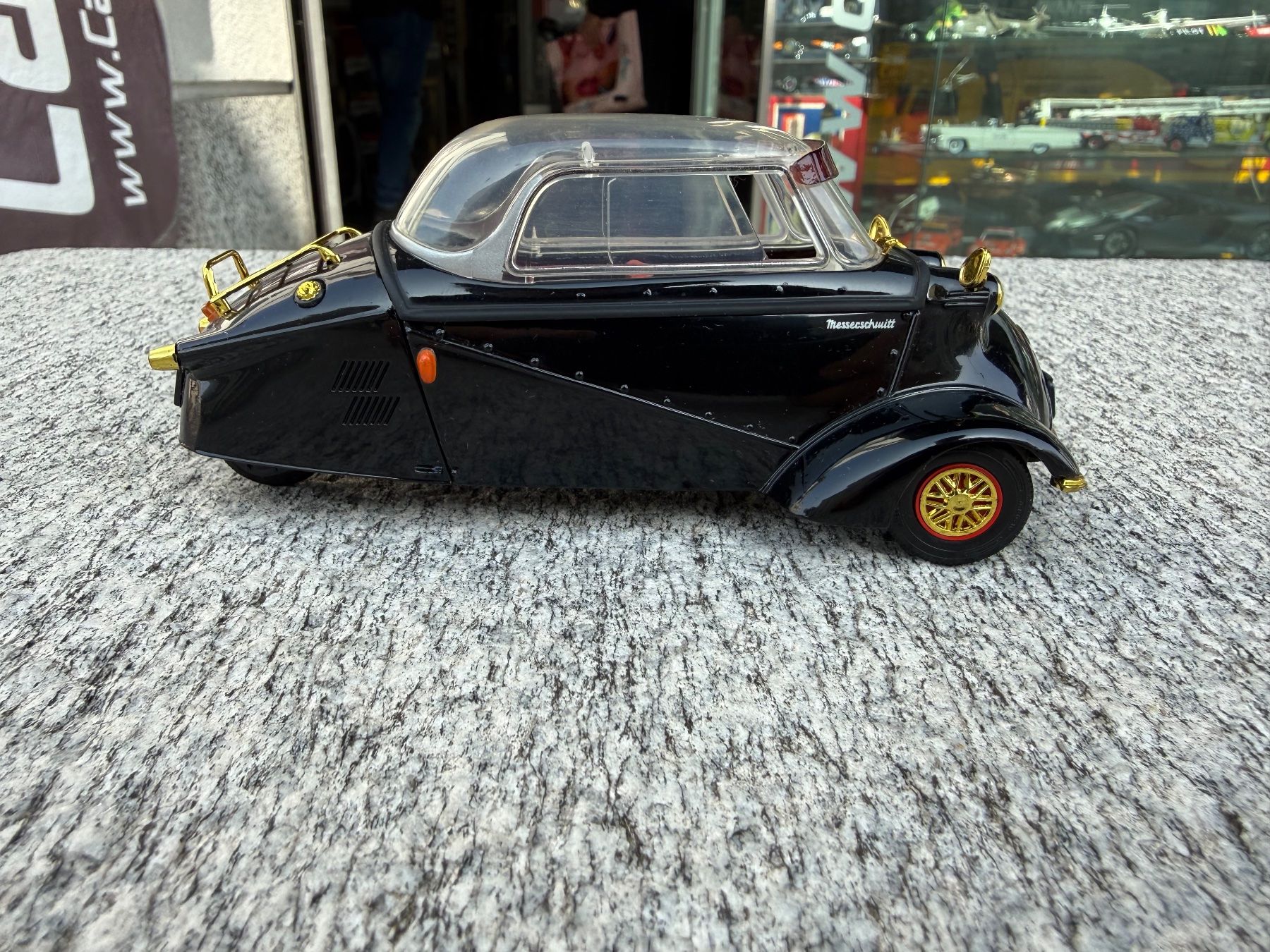 Revell Modellini d'auto: Revell Messerschmitt KR200 1:18 – Usato da Chiasso venduto da Carrara-Modellismo 2