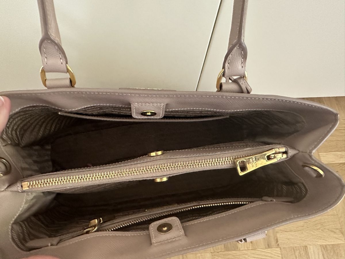 Prada Borse da donna: Prada Galleria Bag, Rosa Beige – Usato da Zollikon venduto da Kerry85 3