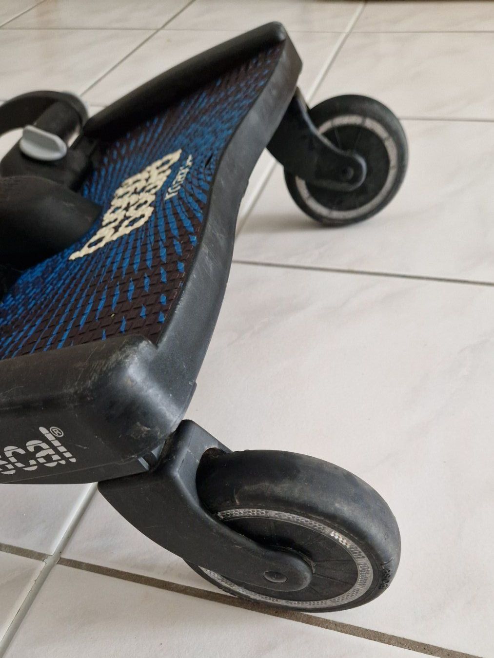 Lascal Kinderwagen Zubehör: Buggy Board Maxi+ mit Sitz – Gebraucht aus Aathal-Seegräben von Jago1984ZH 2