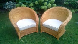 2 Rattanstühle mit Kissen guter Zustand