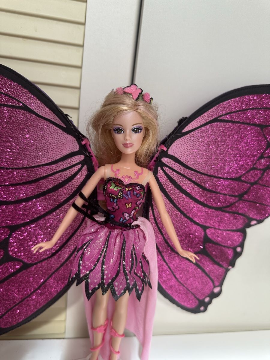 Puppen: Barbie Mariposa Magic Wings Doll Puppe – Gebraucht aus Zürich von  2