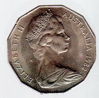 50 CENTS ELIZABTH II AUSTRALIA 1982 COMMONWEALTH GAMES BRISB