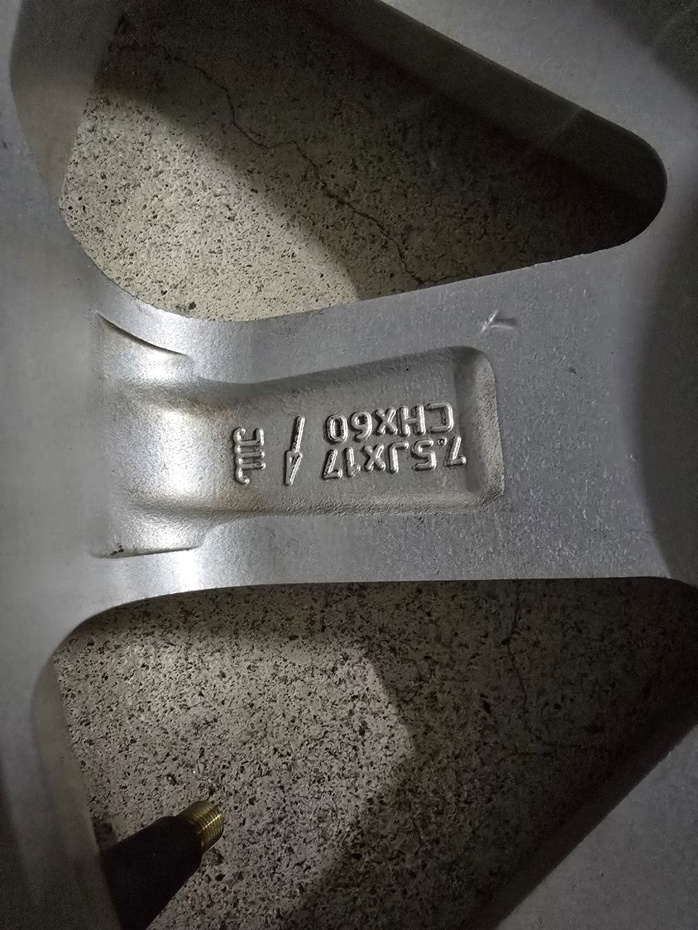 Jaguar Cerchioni: Jaguar S-Type Original Alufelgen – Usato da Oberarth venduto da atty 1