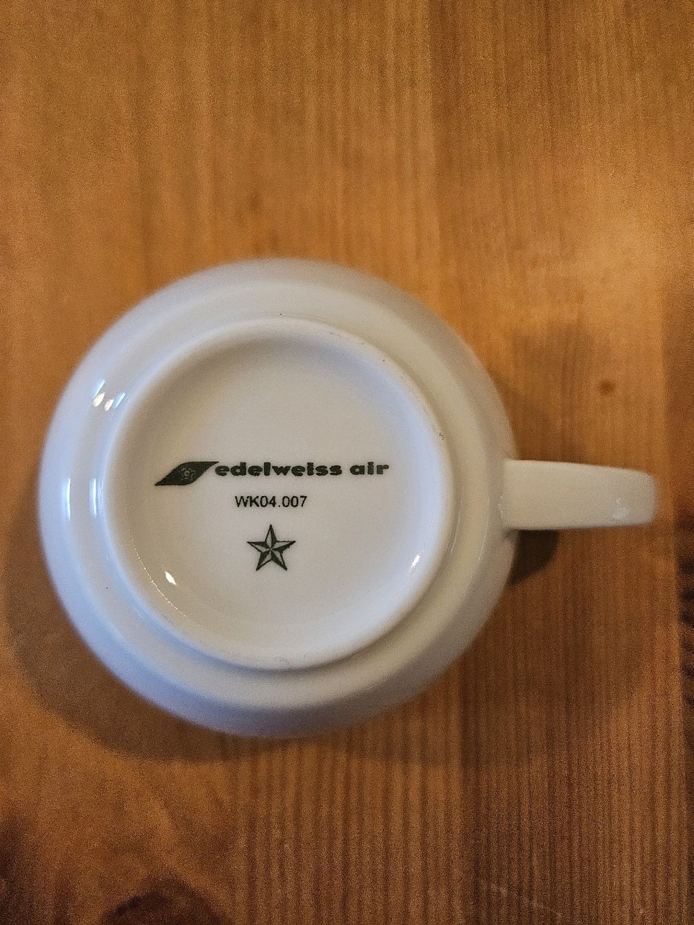 Tassen: Kaffeetassen Edelweiss Air AG – Neu (gemäss Beschreibung) aus Würenlos von Rachel017