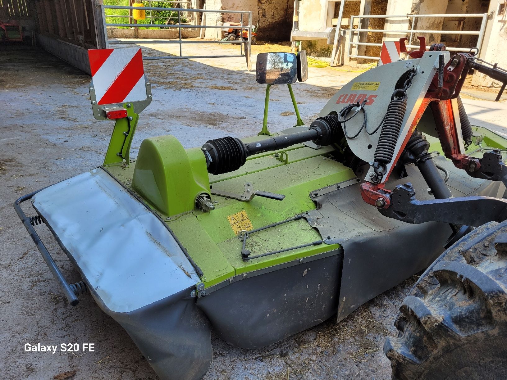 Claas Alle Maschinen: Frontmähwerk Claas Corto 3200F Profil – Gebraucht aus Gibswil von quaedi 2