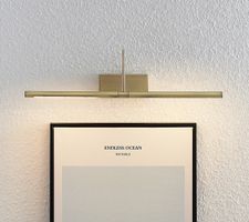 Lucande LED-Bilderlampe Fehmke, messingfarben, Metall, 52 cm