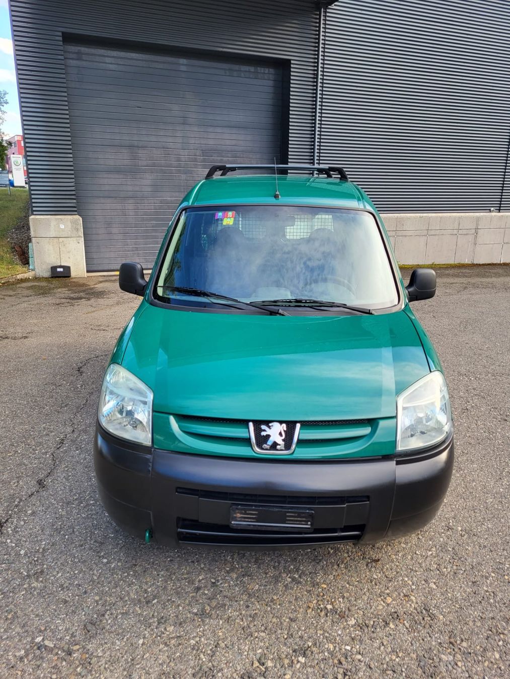 Peugeot Automobili: Peugeot Partner 1.9 – Usato da Fischbach-Göslikon venduto da Emanuel.Bardhi 6