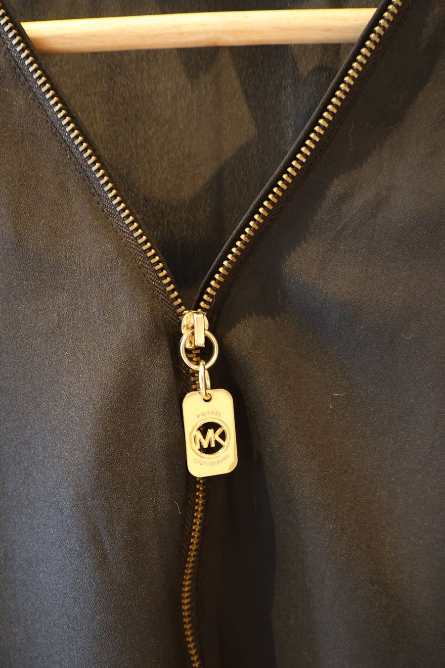 Michael Kors Camicette: Schwarze Michael Kors Bluse – Usato da Winterthur venduto da jul_v9wx 3