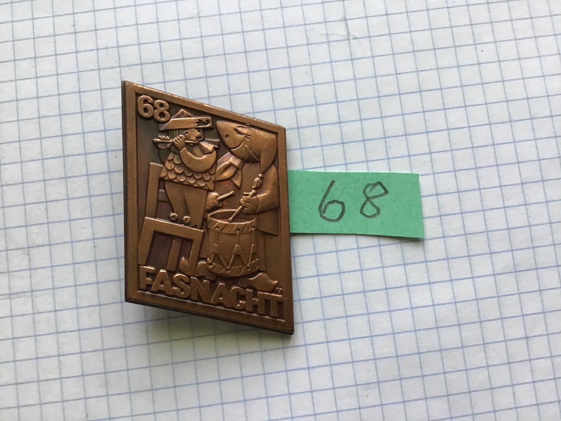 Basler Plaketten & Abzeichen: Baslerfasnachtsplaketten Kupfer 1968 – Gebraucht aus Arlesheim von printz01