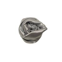 Grauer Foulard