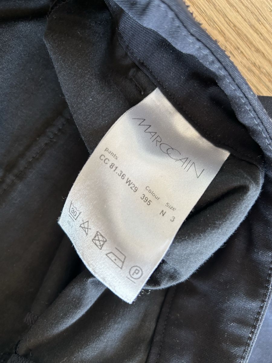 Marc Cain Pantaloni: Marc Cain Pants Dark Blue Size N 3 – Usato da Erlenbach ZH venduto da Syssi_C 4