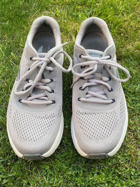 Skechers Chaussures hommes: SKECHERS Arch Fit – Neuf (Voir description) à Pfaffhausen par stepober 2