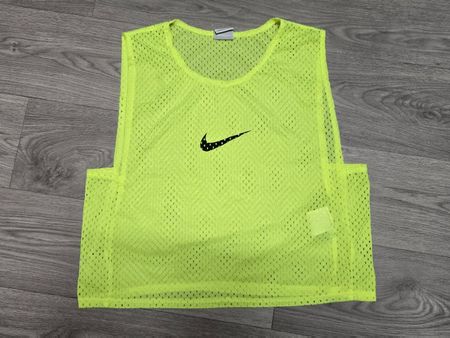 Nike Mesh Shirt - L - Trainingsleibchen / Markierungshemd
