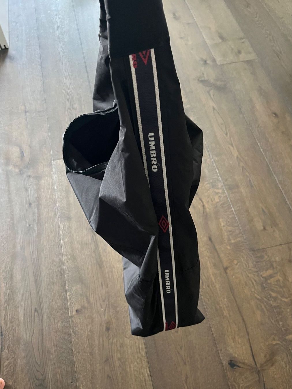 Taschen: Umbro Nylon Schultertasche schwarz - Unisex – Neu (gemäss Beschreibung) aus Birrwil von Bruce1968 6