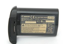 Canon LP-E4 N Akku (Akkukapazität 2450 mAh)