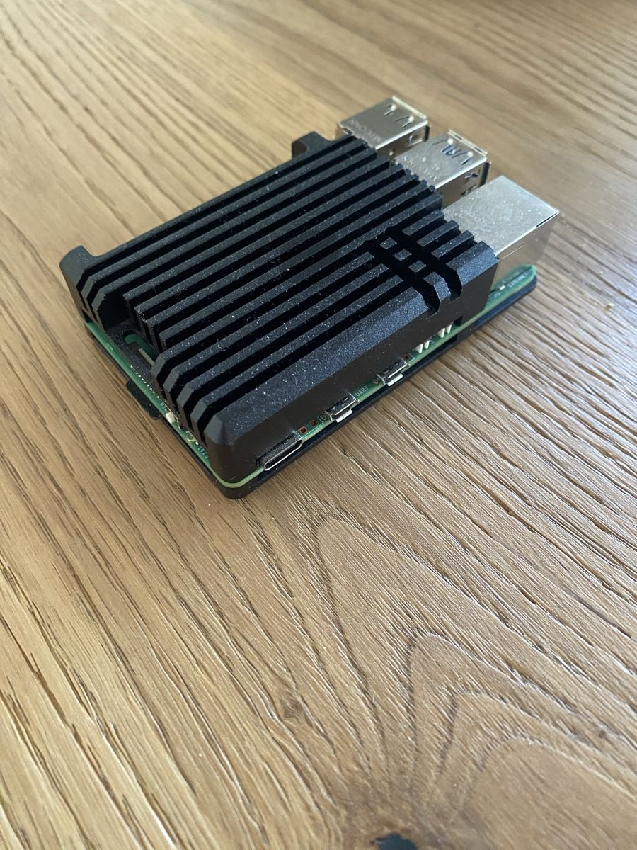 Raspberry Pi PCs: Raspberry Pi 4 inkl. 128 GB SanDisk Extreme – D'occasion à Unterterzen par NZ_Surferin 2