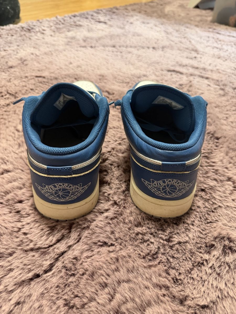 Jordan Herrenschuhe: Nike Air Jordan 1 low – Gebraucht aus Luzern von liv_bz2f 3