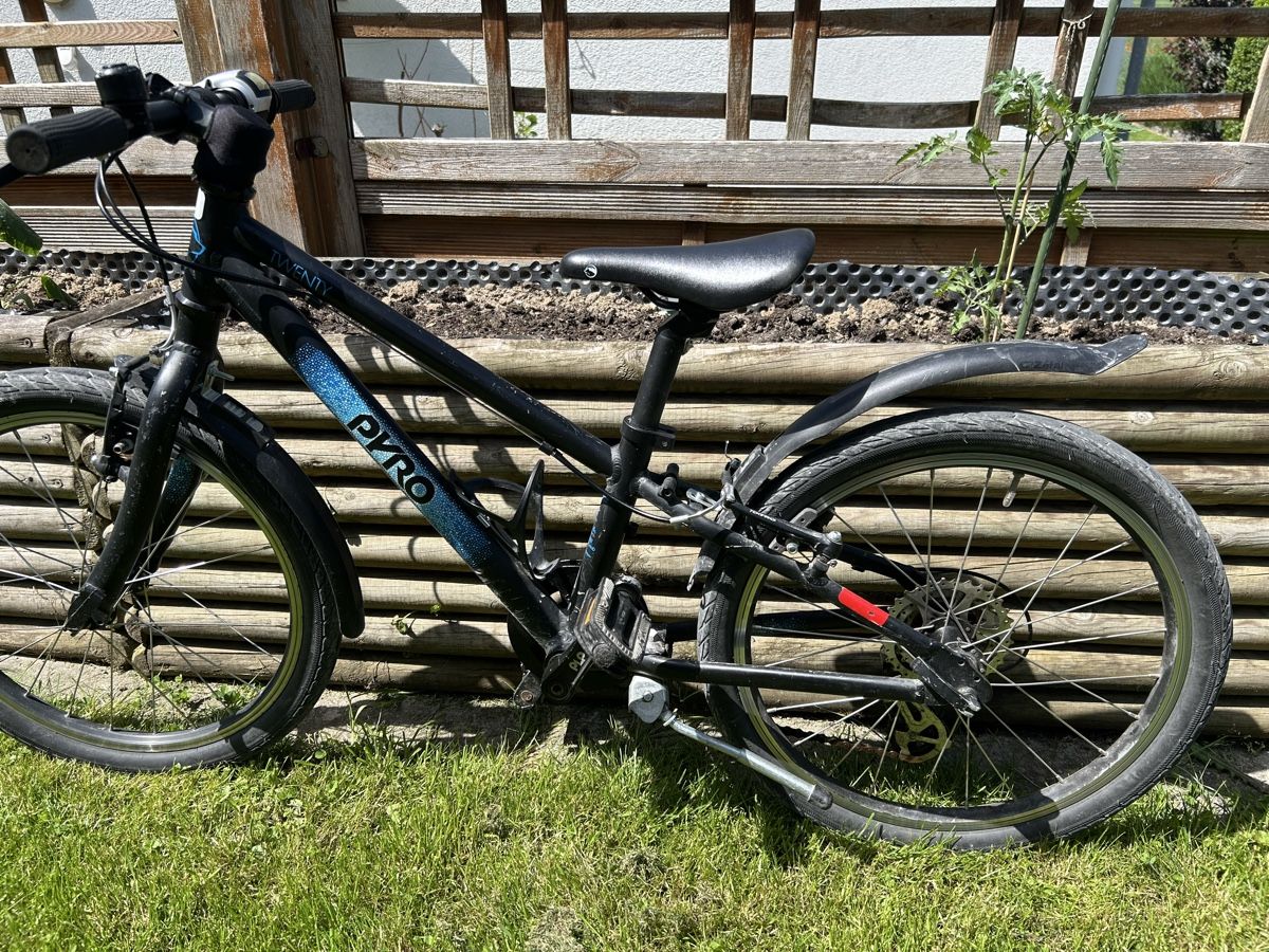 Pyro Biciclette: PYRO Kinderfahrrad 20 Zoll – Usato da Rupperswil venduto da AnnGee