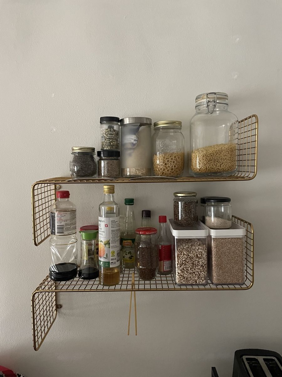 Regale: Étagère murale métallique doré – Gebraucht aus Schaffhausen von lau_vjb6