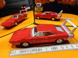 Dodge Charter  1:43 (ohne Box) Road-Champs    > (H5)