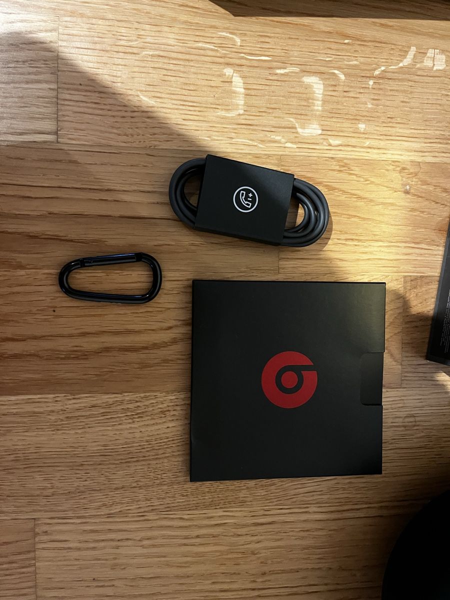 Beats Cuffie: Beats Studio 3 – Nuovo (secondo la descrizione) da Olten venduto da F19__ 5