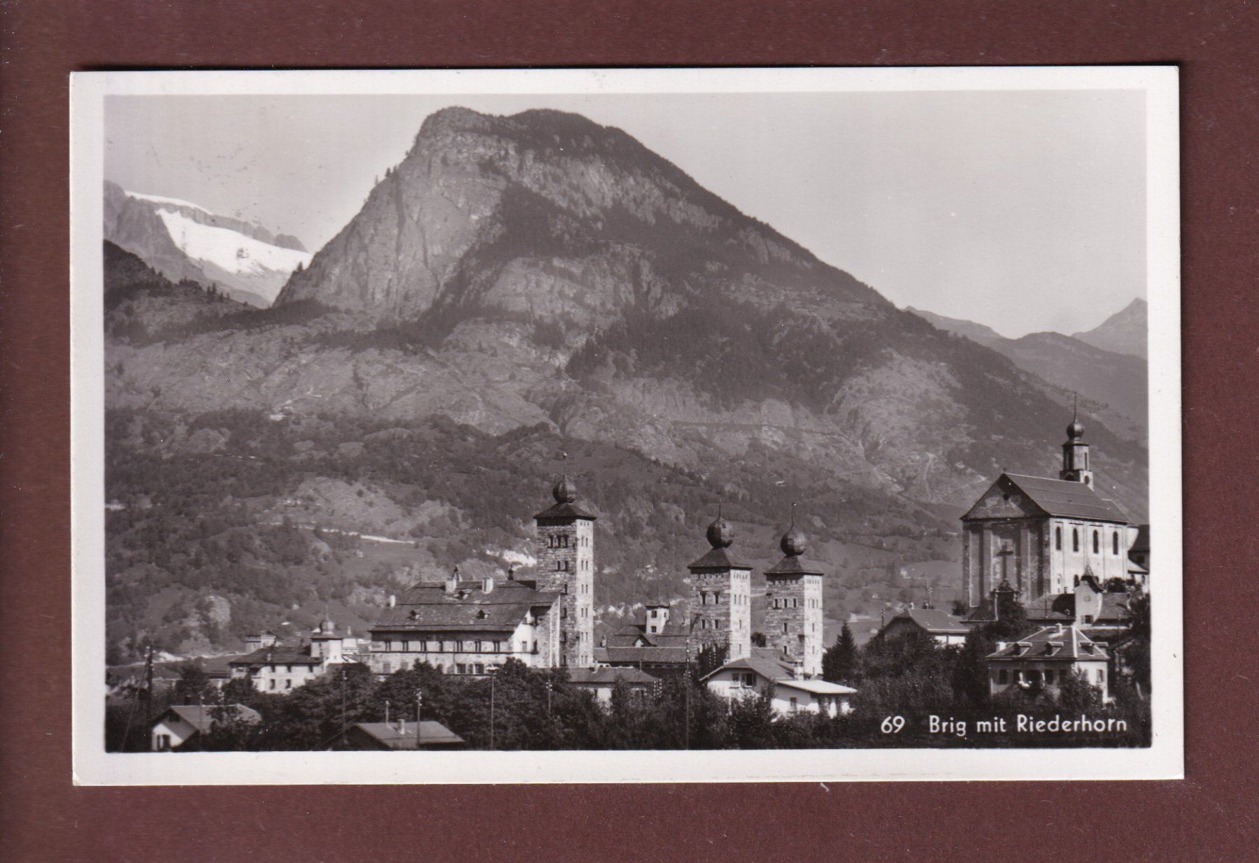 Cartes postales: BRIG mit Riederhorn - 1942 – D'occasion à Pully par nicecards