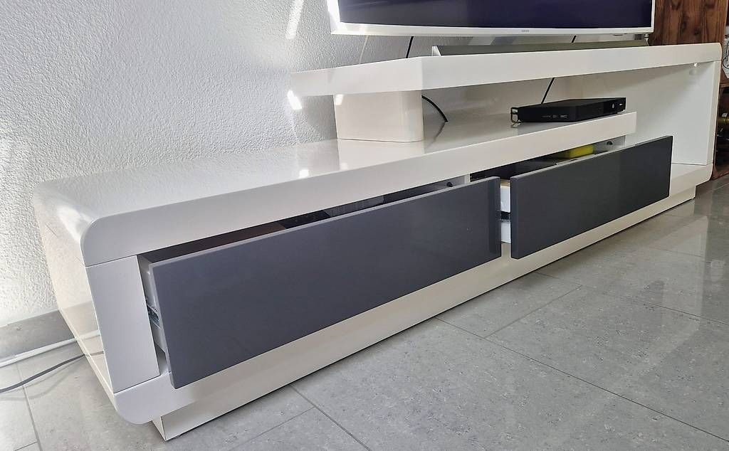 TV Möbel: TV Sideboard weiss mit Schubladen 200cm – Gebraucht aus Gossau ZH von tam_sb5x 2