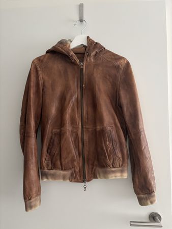 Traumhafte Lederjacke mit Kapuze braun Grösse XS