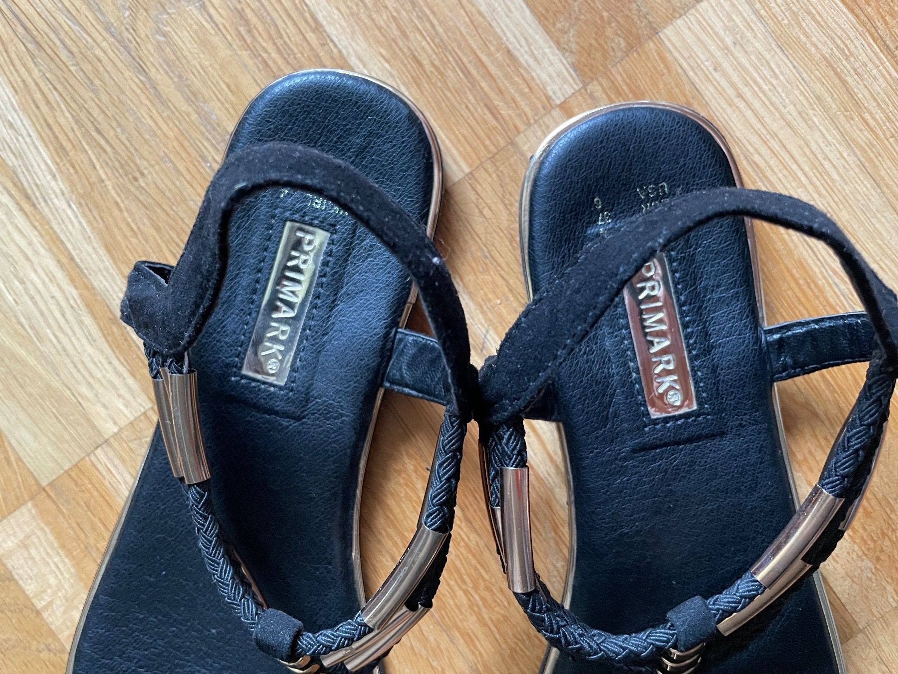 Scarpe da donna: Sandalen 37 – Usato da Dübendorf venduto da Mangia14 1
