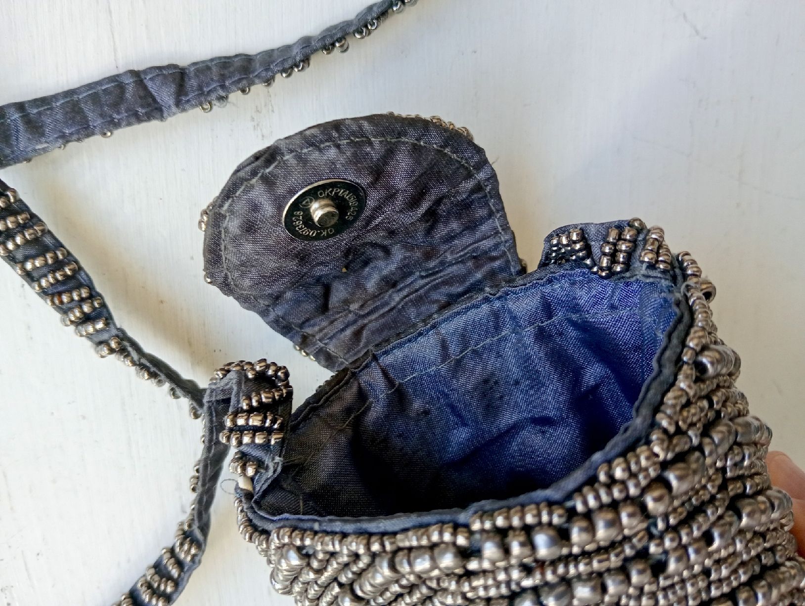 Borse da donna: Handtasche im Vintage-Stil mit Silberperlen / Boho Y2K Abend – Usato da Allschwil venduto da Evgeniia78 4