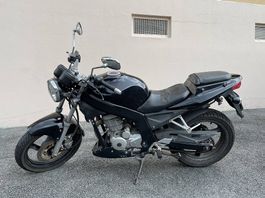 Moto Daelim Roadwin 125