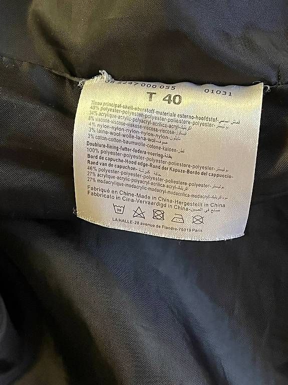 Jacken & Mäntel: Manteau court à capuche – Gebraucht aus Soyhières von 5jm_5czl 4
