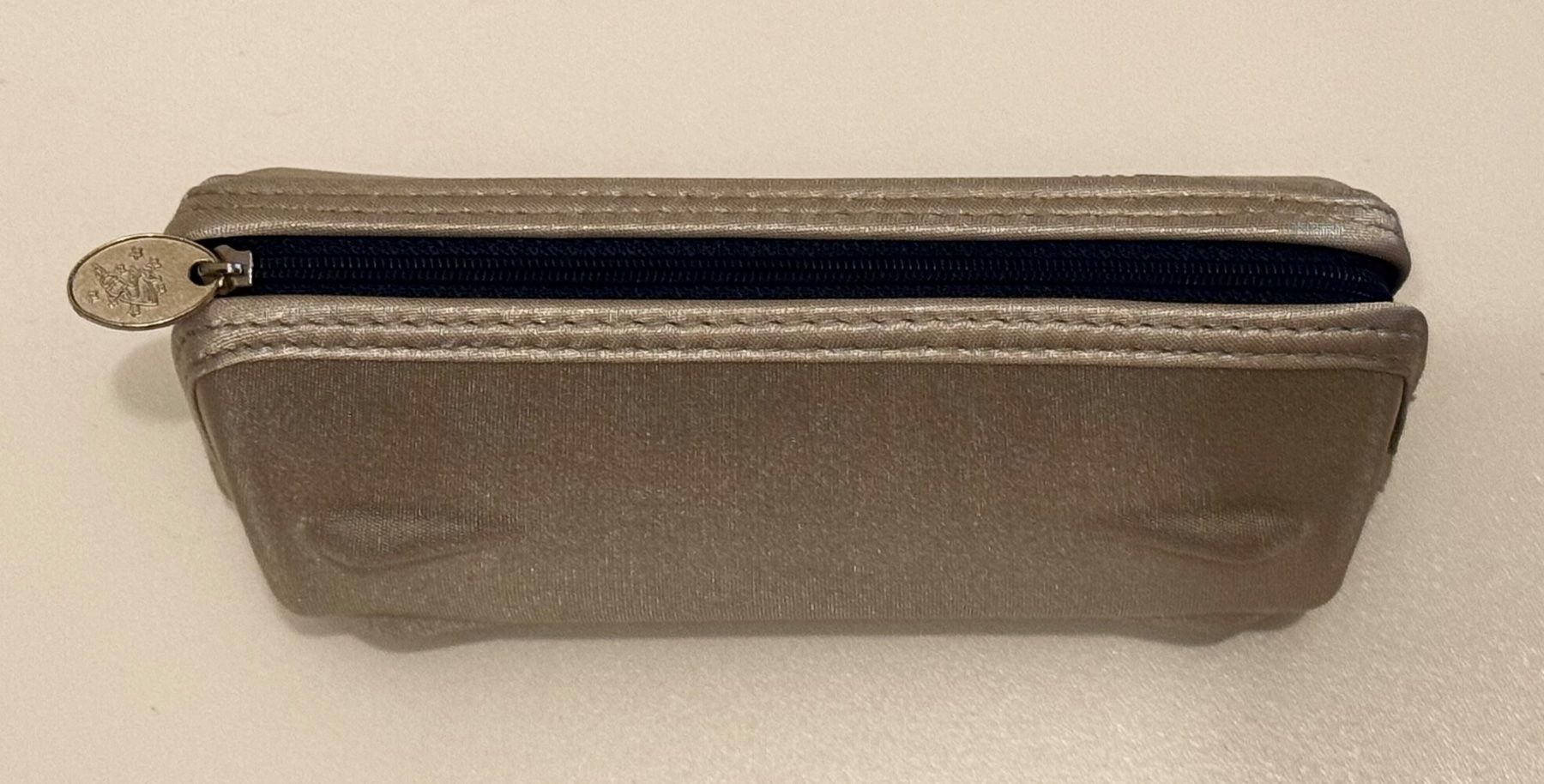 Custodie per cosmetici: AIR FRANCE Amenity kit – Nuovo (secondo la descrizione) da Genève venduto da Murmurs 3