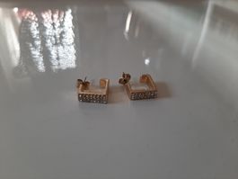 Boucles d'oreilles carrées avec strass