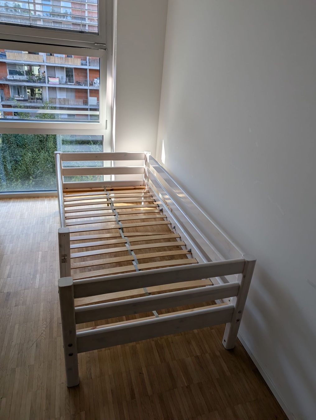 Letti: Schönes Kinderbett 90x200 – Usato da zürich venduto da elmbas 1