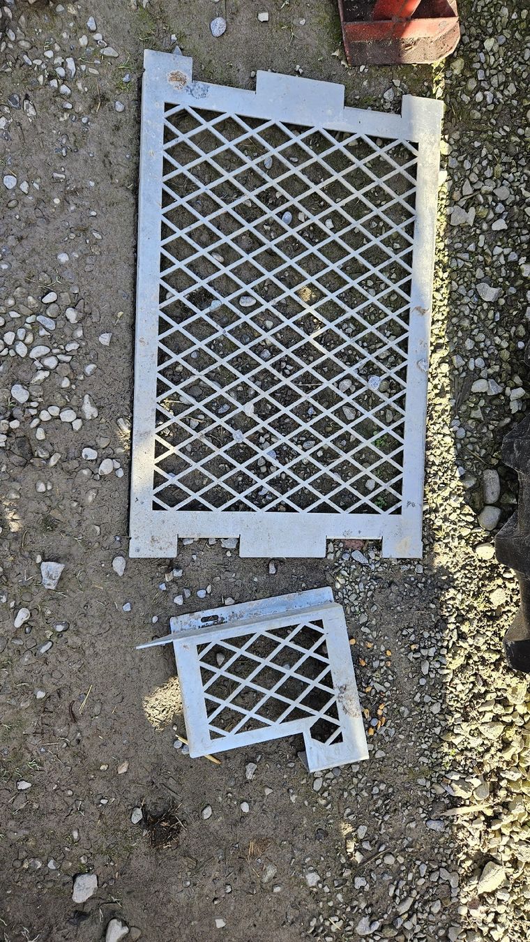 Tutte le macchine: Samro Offset Bodengitter – Usato da Eschenbach LU venduto da VeltenST