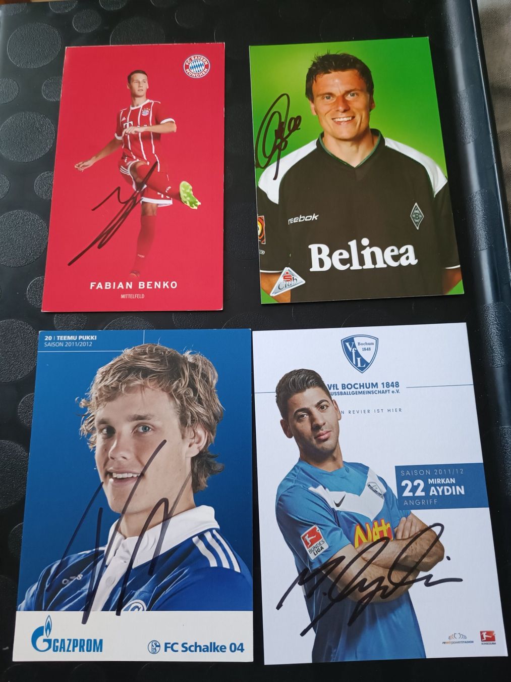 Autografi: Bundesliga - Handsigniert - 4er Set – Usato da Menziken venduto da Artographs