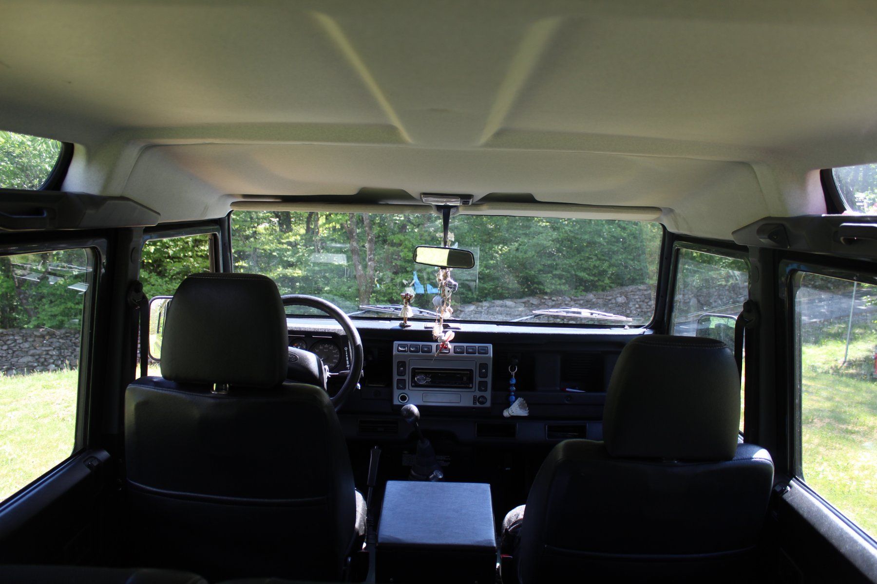 Land Rover Automobili: Land Rover Defender 110 Station Wagon verde – Usato da Lodano venduto da Garagepipolodano 3
