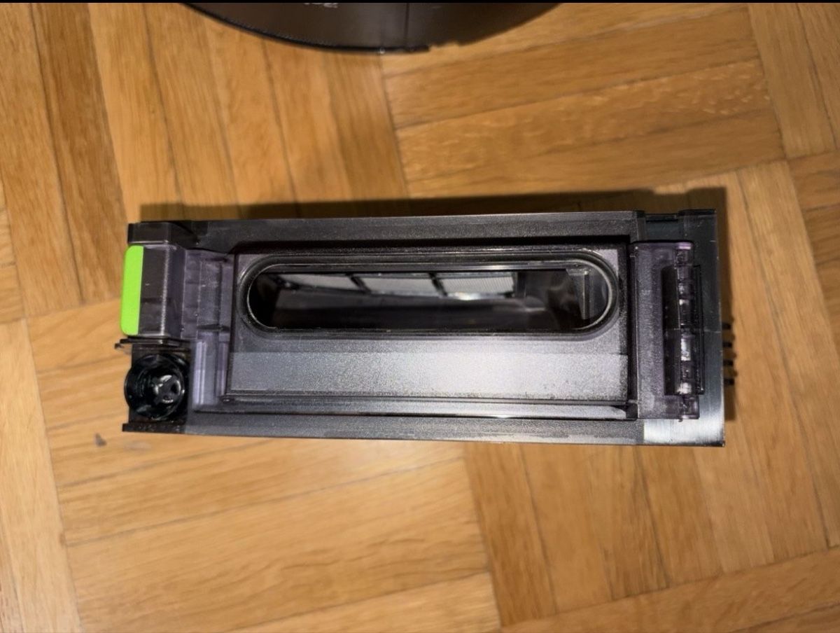 Irobot Aspirapolveri & Accessori: iRobot Roomba Combo j7 Robot Staubsaugen & Wischen – Usato da Biel/Bienne venduto da Husseinsheikho 6