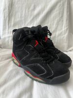 Herren Basketball Sneaker Schwarz Rot Gr. 43