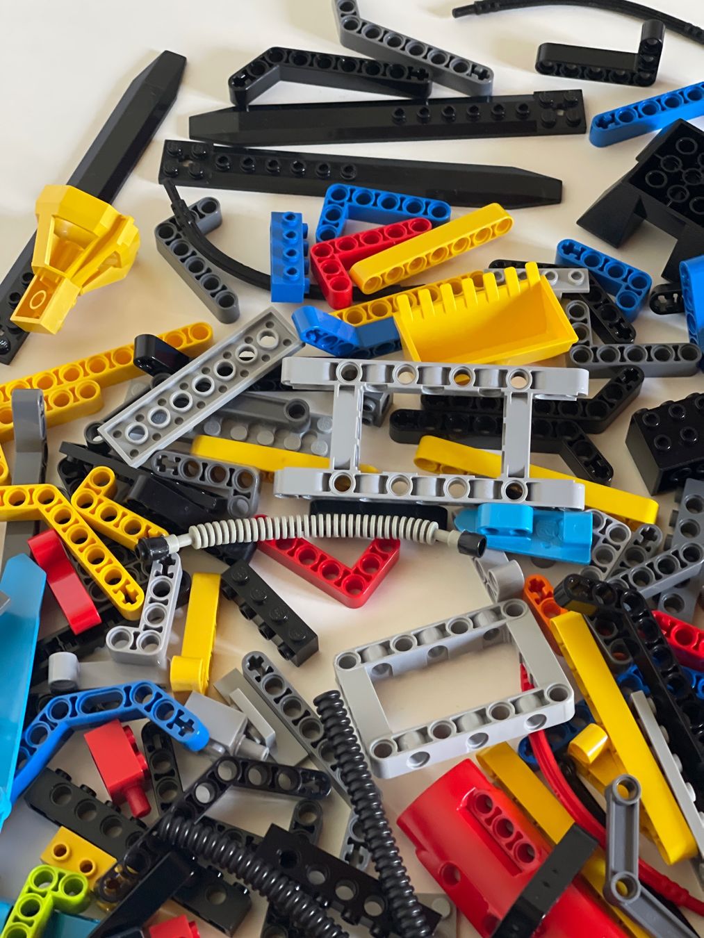 Lego Giocattoli: Lego - Viele Technik teile – Usato da Gelterkinden venduto da cobra0110 1