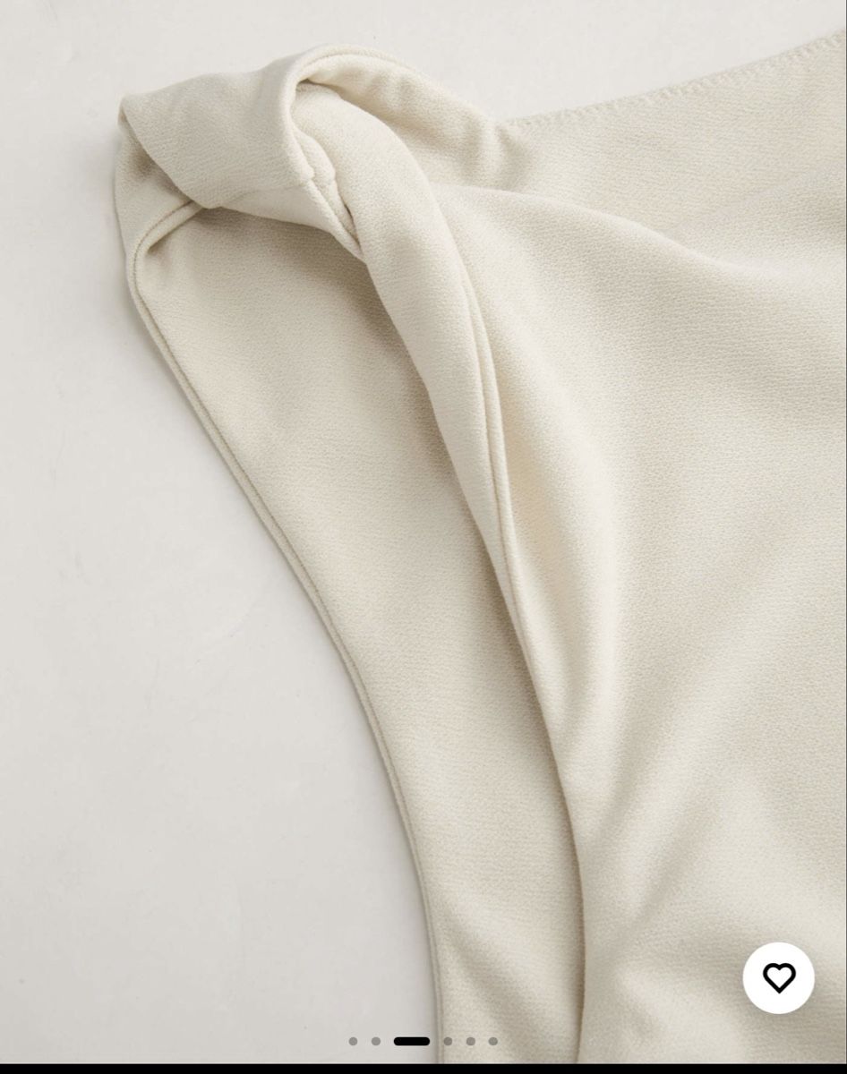 Jumpsuits: Cream Jumpsuit – Neuf (Voir description) à Madiswil par ren_gqz9 5