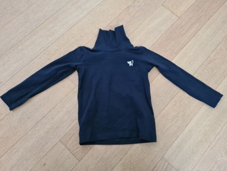 Pull T-shirt taille 104