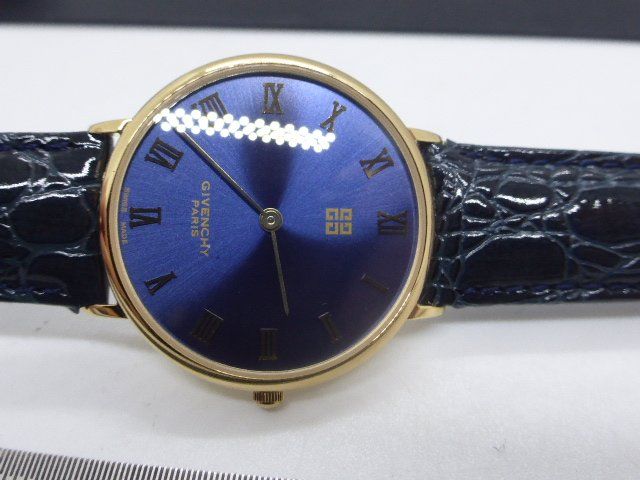 Givenchy Orologi: Montre GIVENCHY PARIS à quartz – Usato da Porrentruy venduto da Tic-Time 5