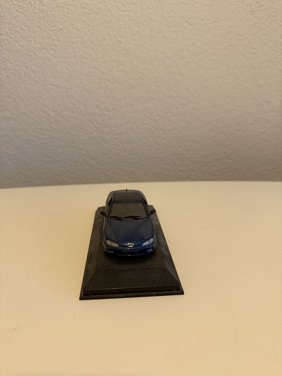 Peugeot Modellini d'auto: Modellauto Peugeot 406 Coupe dunkelblau – Usato da Aarberg venduto da Paloma013 1