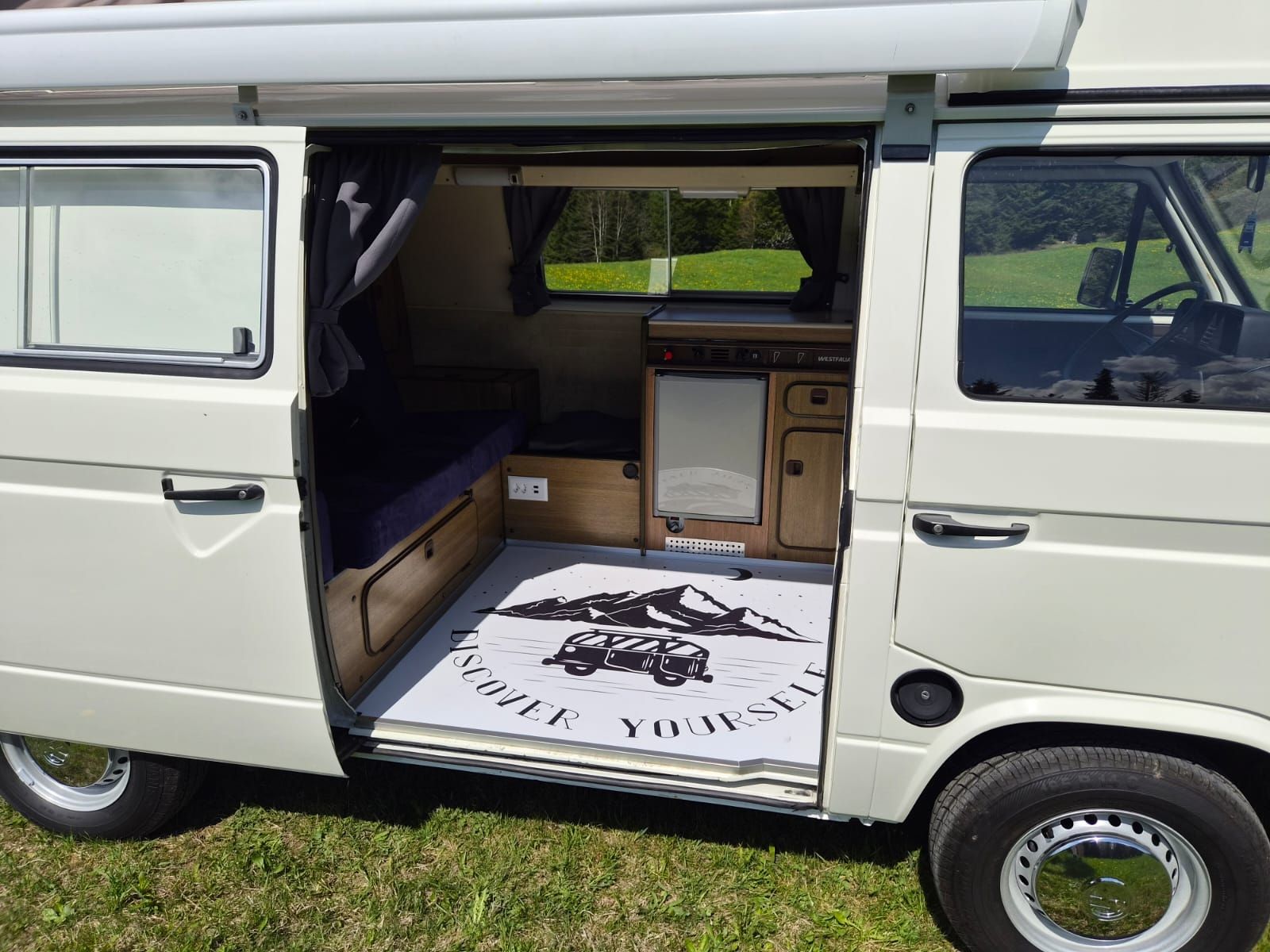 VW Véhicules de camping: VW T3 Bus mit original Campingausbau – D'occasion à Doppleschwand par job_j6c6 7