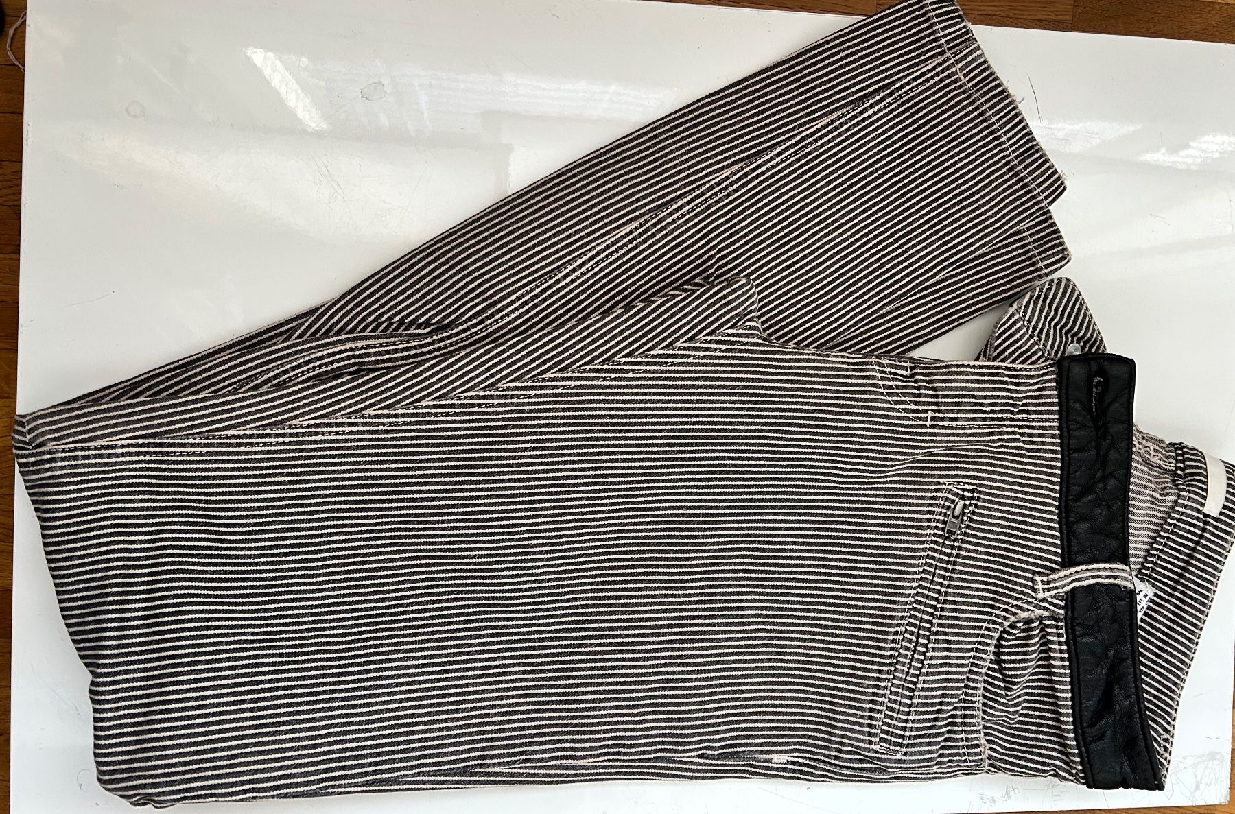 Maje Pantaloni: Maje – Usato da Pully venduto da Kalissa