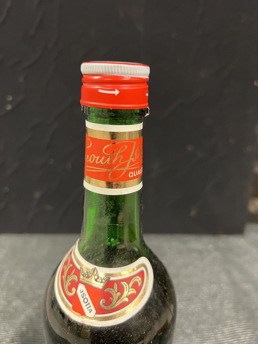 Spirituosen: ANCIENNE BOUTEILLE VERMOUTH JSOTTA – Neu (gemäss Beschreibung) aus Genève von Leboucheoreilles 8