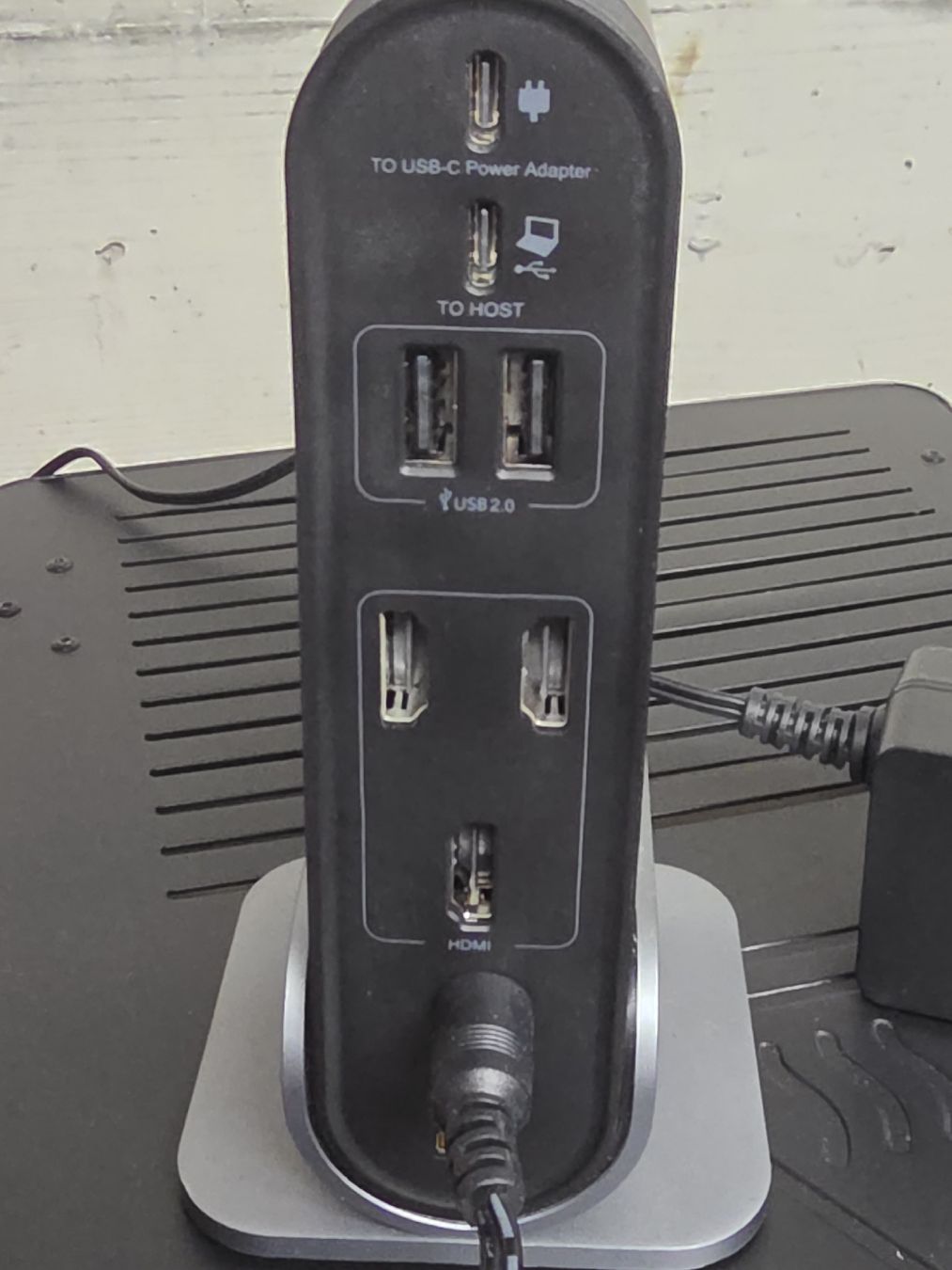 Hubs & Switches: USB-C Dockingstation mit Kartenleser und Netzteil – D'occasion à Heimberg par cinderella13 1