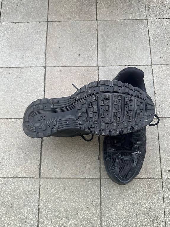 Scarpe da uomo: Neue Nike P 6000 black Gr. 39 – Usato da Zollikofen venduto da Reb.E 2